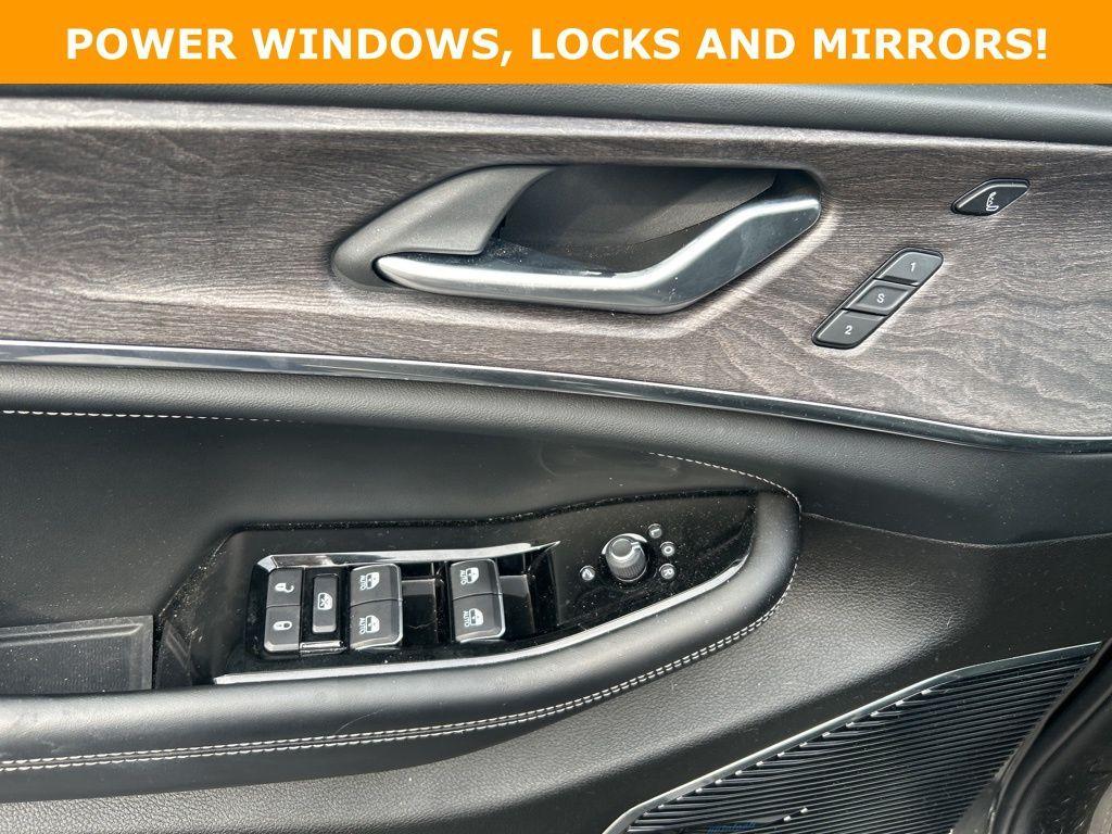 used 2022 Jeep Grand Cherokee L car, priced at $32,794