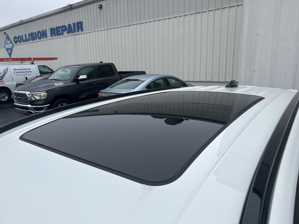 used 2025 Lincoln Aviator car, priced at $59,999