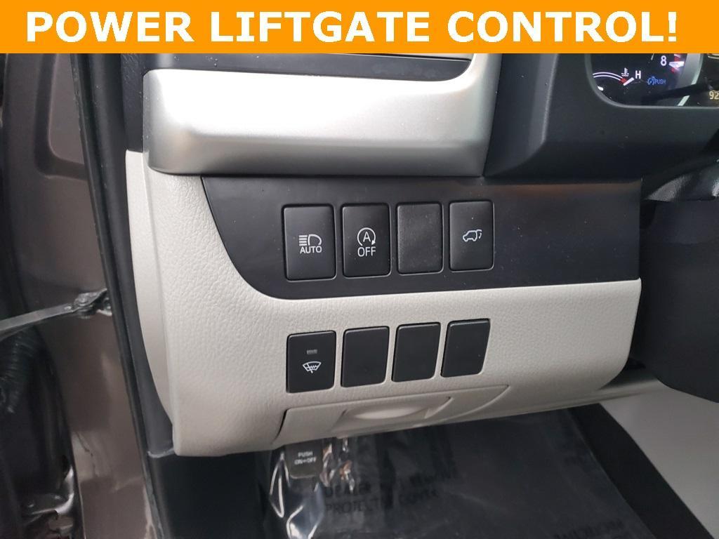 used 2019 Toyota Highlander car, priced at $21,980