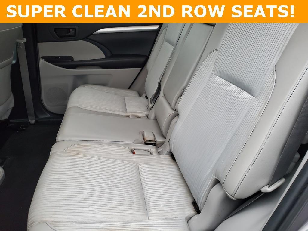 used 2019 Toyota Highlander car, priced at $21,980