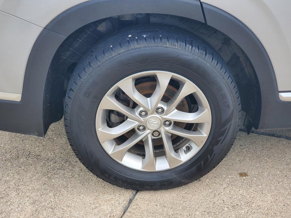 used 2020 Hyundai Santa Fe car, priced at $16,298