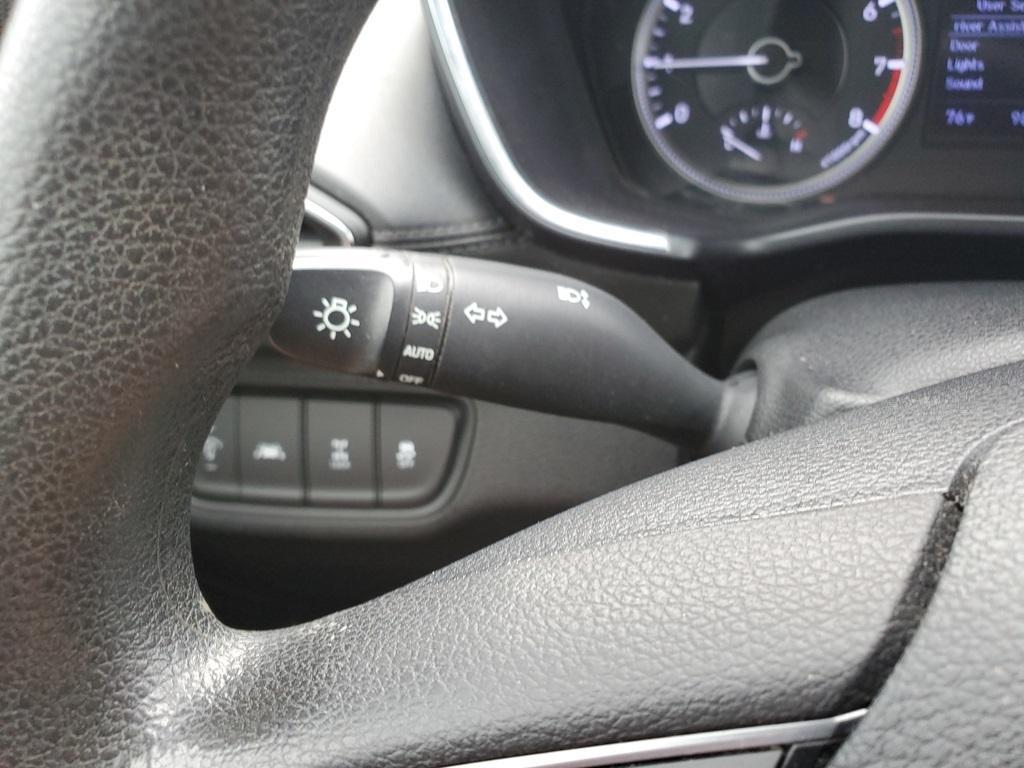 used 2020 Hyundai Santa Fe car, priced at $16,298