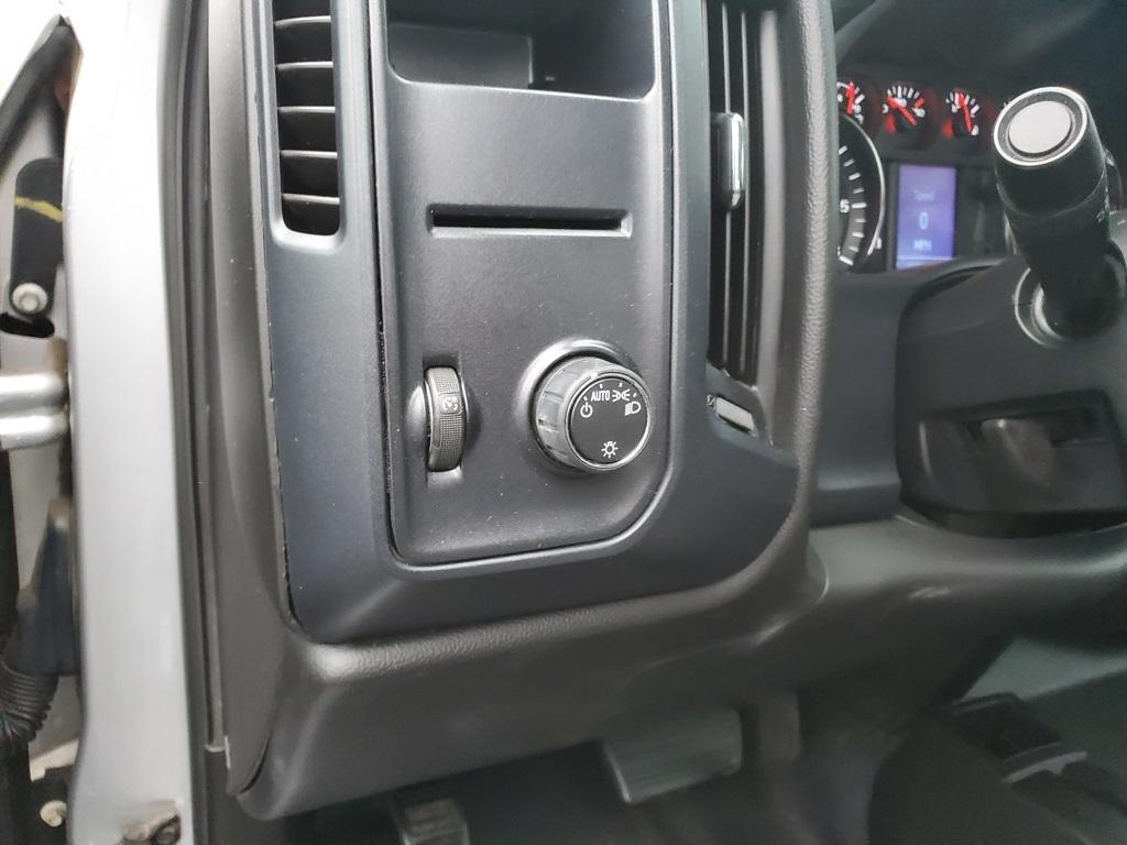 used 2015 Chevrolet Silverado 1500 car, priced at $17,449