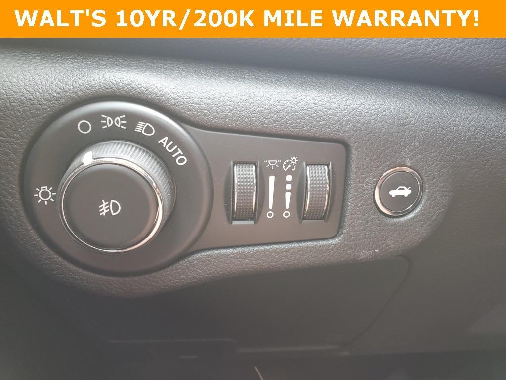 used 2015 Chrysler 200 car, priced at $14,999