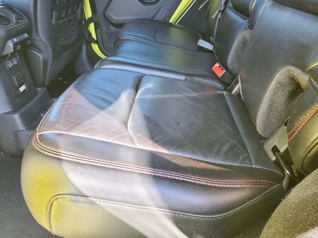 used 2022 Jeep Wrangler Unlimited car, priced at $31,214