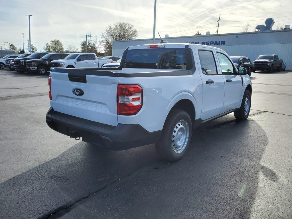 new 2025 Ford Maverick car, priced at $28,235