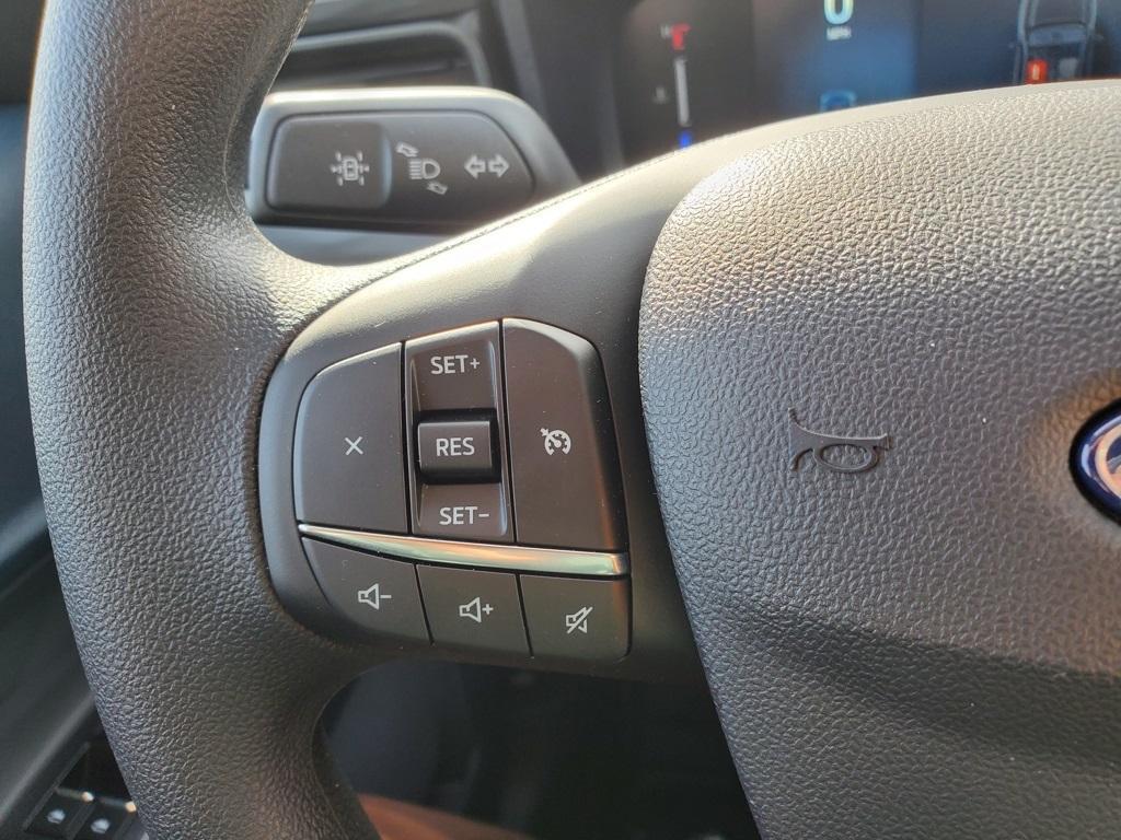 new 2025 Ford Maverick car, priced at $28,235