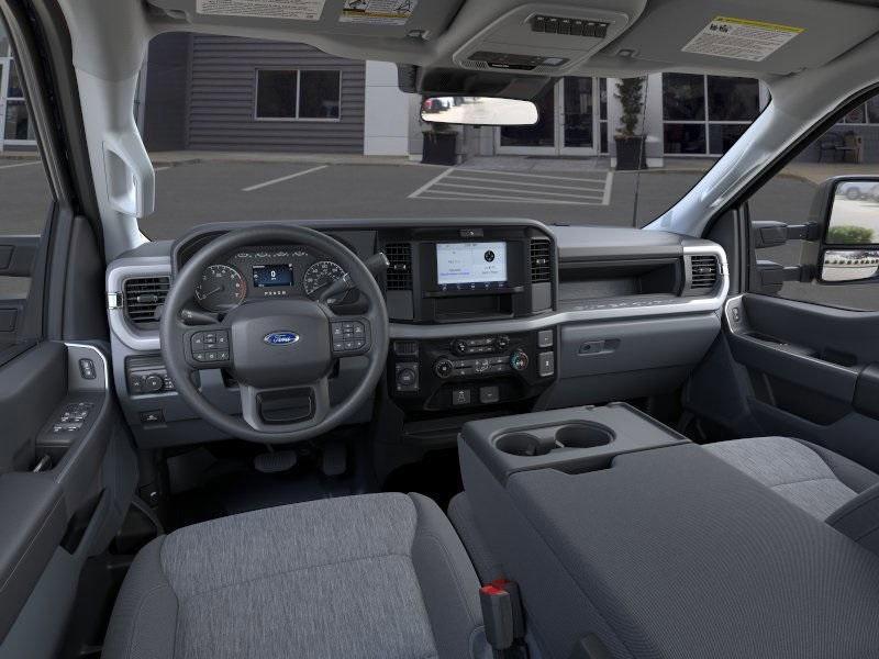new 2025 Ford F-250 car, priced at $54,192