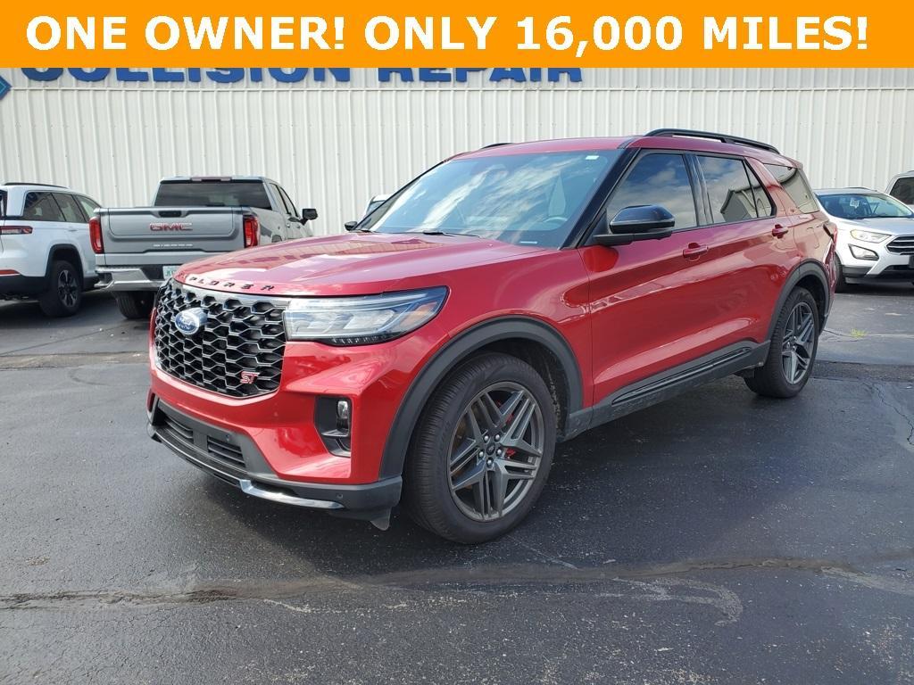 used 2025 Ford Explorer car, priced at $44,999