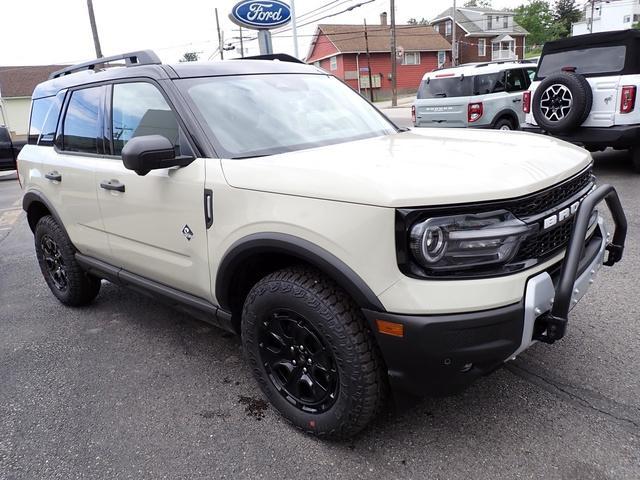new 2025 Ford Bronco Sport car, priced at $43,990