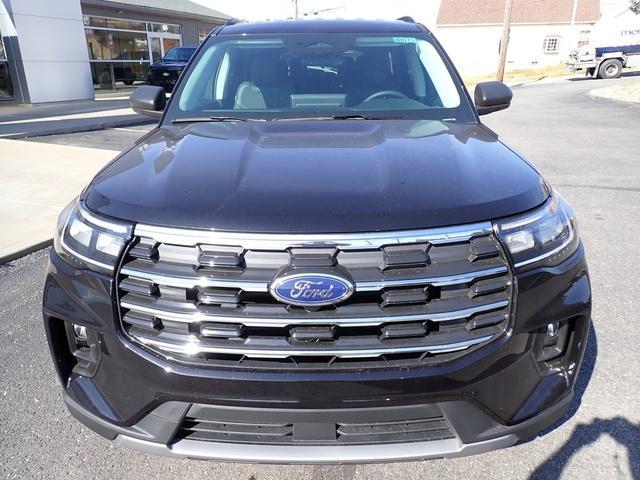 new 2025 Ford Explorer car, priced at $48,305