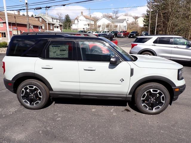 new 2024 Ford Bronco Sport car, priced at $40,020