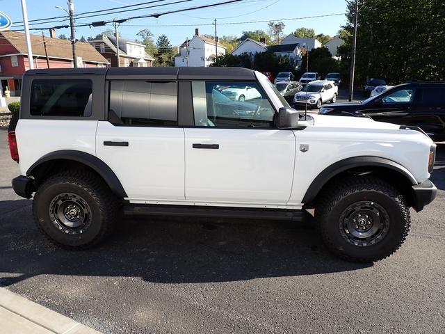 new 2024 Ford Bronco car, priced at $54,220