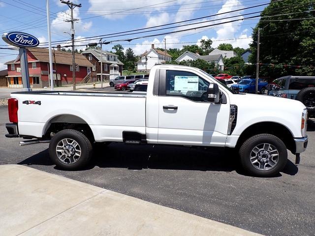 new 2025 Ford F-350 car, priced at $56,660
