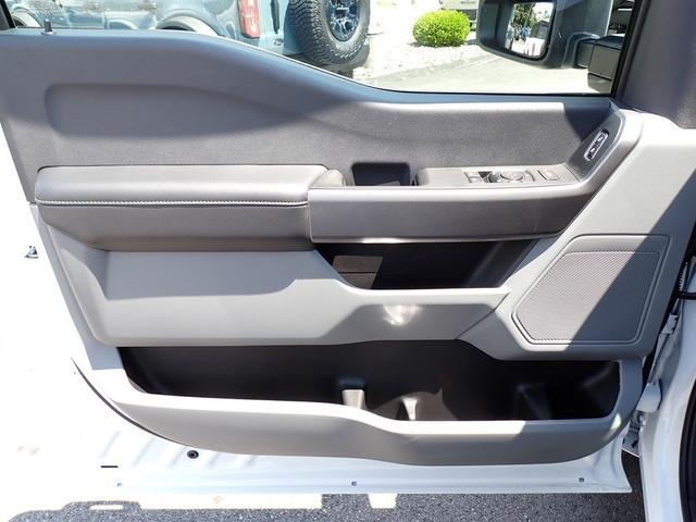 new 2025 Ford F-350 car, priced at $56,660