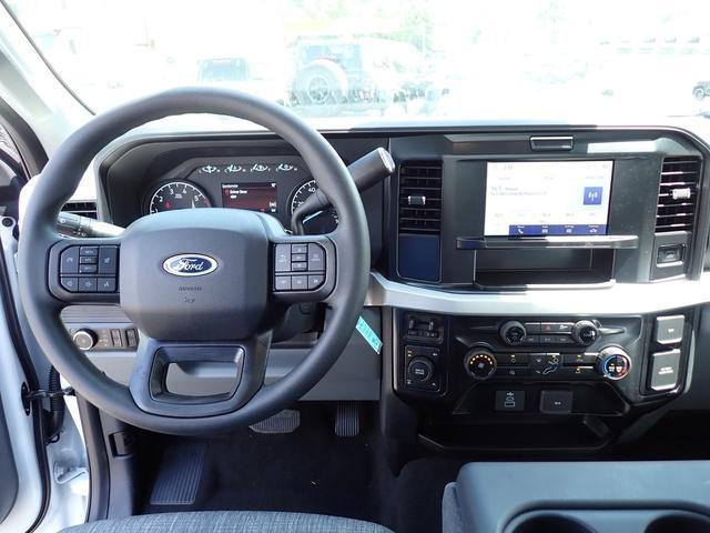 new 2025 Ford F-350 car, priced at $56,660