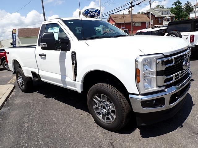 new 2025 Ford F-350 car, priced at $56,660