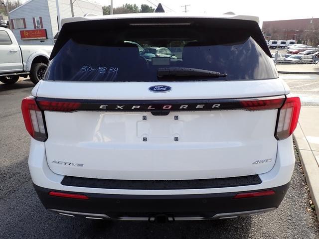 new 2025 Ford Explorer car, priced at $49,160