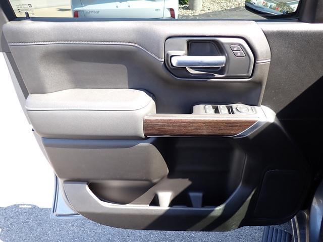used 2021 GMC Sierra 1500 car, priced at $45,995