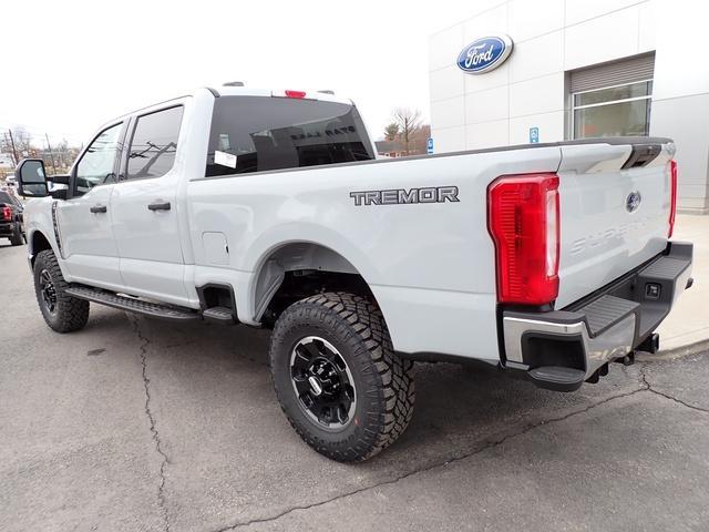 new 2025 Ford F-250 car, priced at $63,585