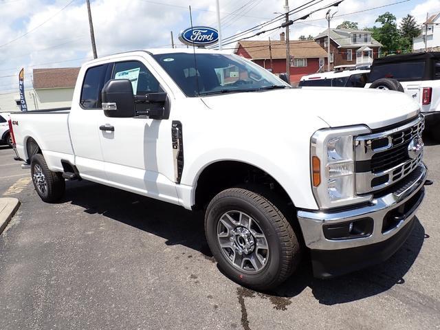 new 2025 Ford F-350 car, priced at $59,380