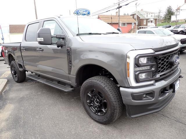 new 2025 Ford F-250 car, priced at $61,490