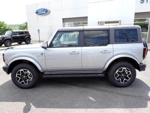 new 2024 Ford Bronco car, priced at $54,820