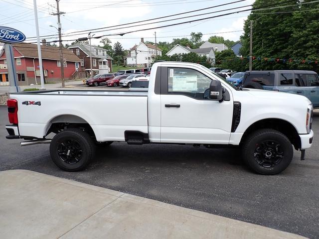 new 2025 Ford F-350 car, priced at $56,660
