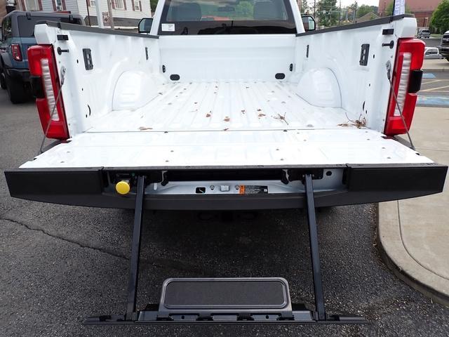 new 2025 Ford F-350 car, priced at $56,660