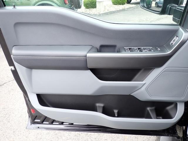 new 2025 Ford F-350 car, priced at $61,255