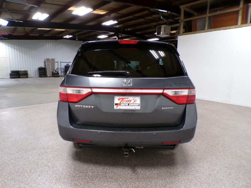 used 2013 Honda Odyssey car, priced at $12,995