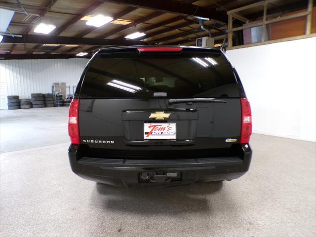 used 2007 Chevrolet Suburban car, priced at $14,995