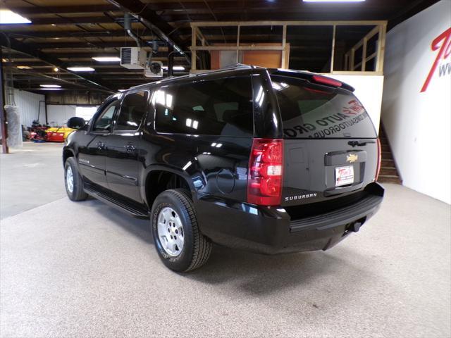 used 2007 Chevrolet Suburban car, priced at $14,995