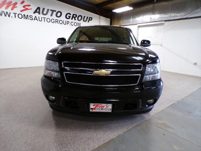 used 2007 Chevrolet Suburban car, priced at $14,995