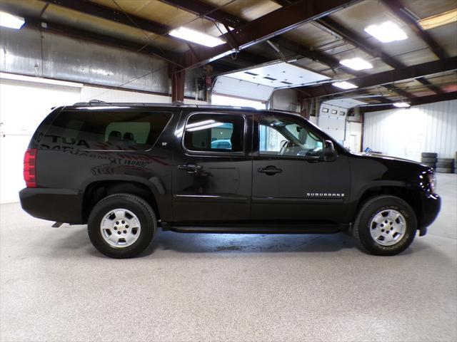 used 2007 Chevrolet Suburban car, priced at $14,995