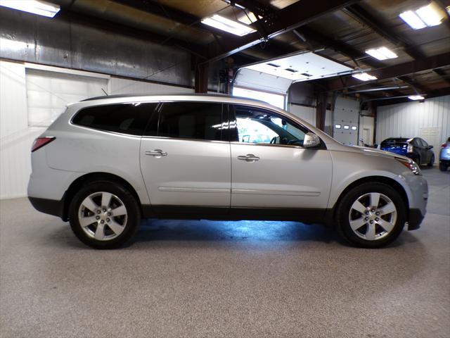 used 2014 Chevrolet Traverse car, priced at $10,995