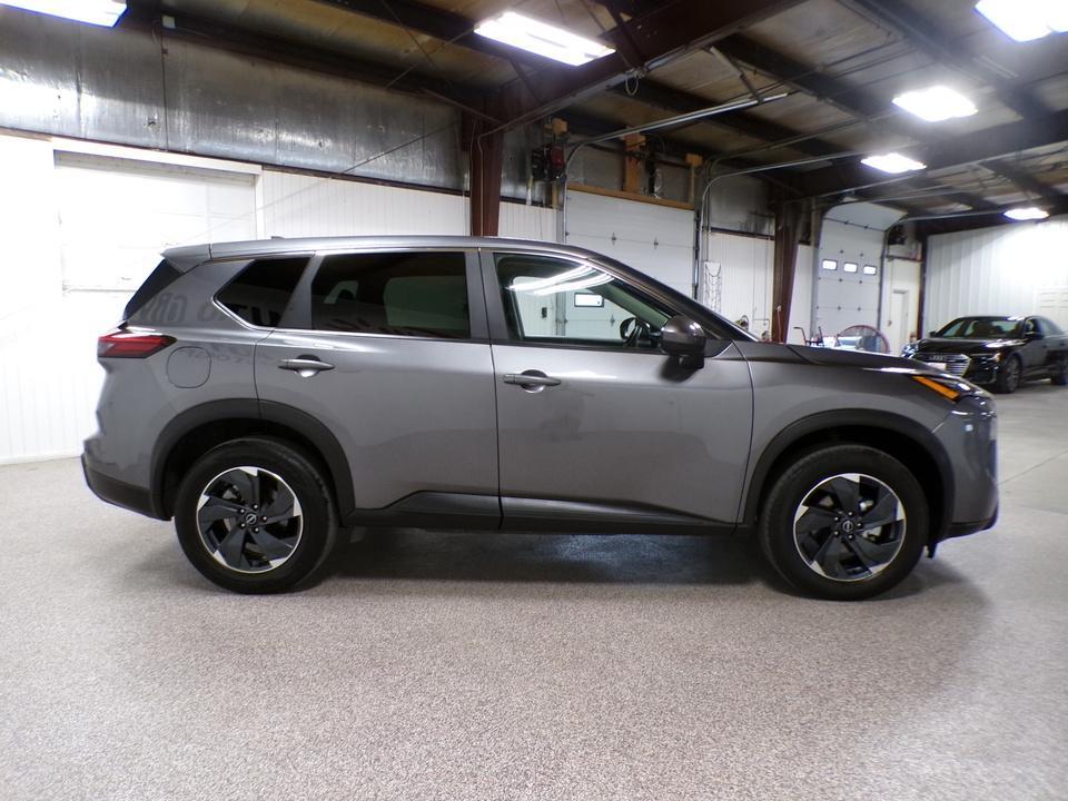 used 2024 Nissan Rogue car, priced at $23,995