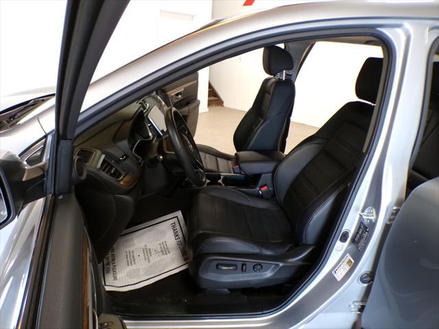 used 2019 Honda CR-V car, priced at $21,995