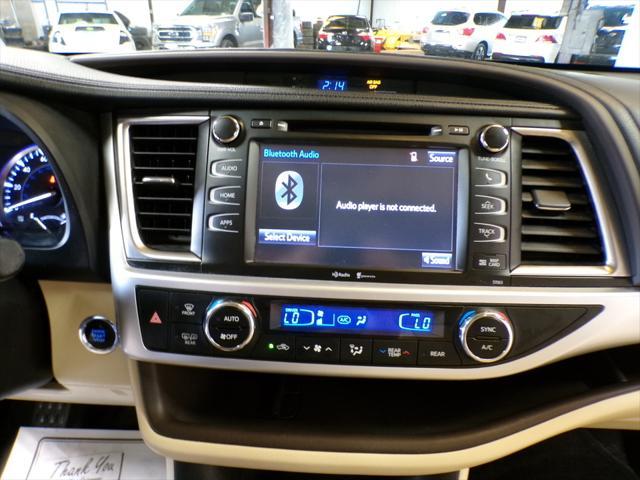 used 2015 Toyota Highlander car, priced at $13,995