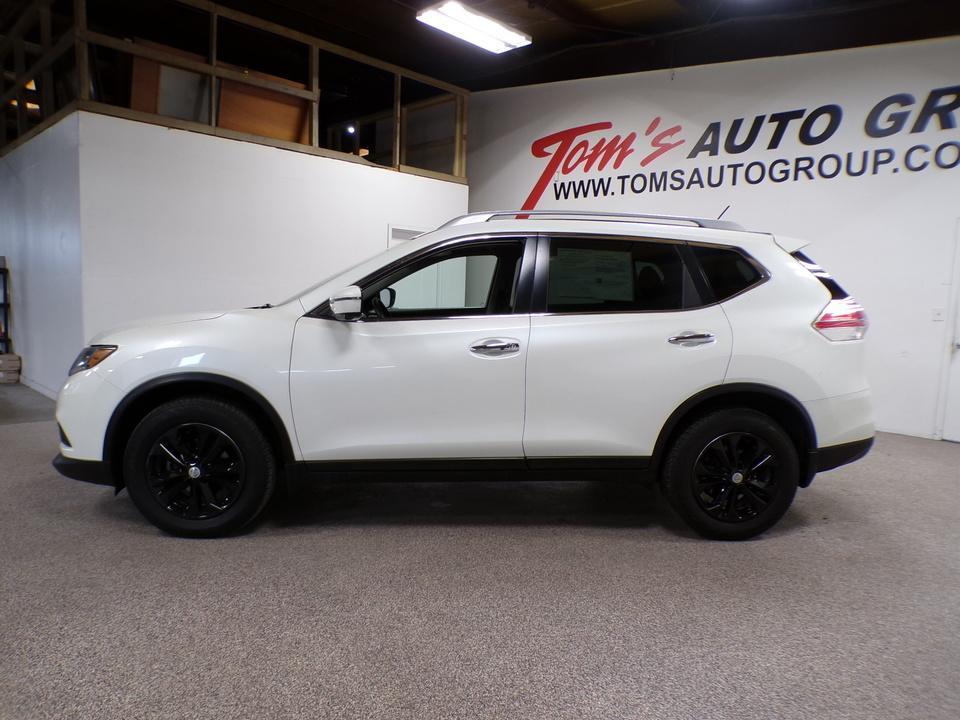 used 2016 Nissan Rogue car, priced at $9,995