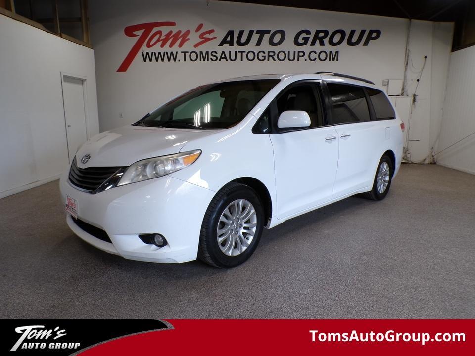 used 2014 Toyota Sienna car, priced at $7,995