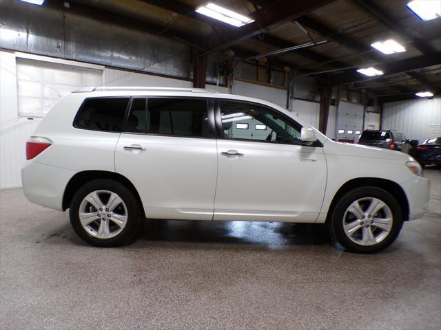 used 2009 Toyota Highlander car, priced at $16,995