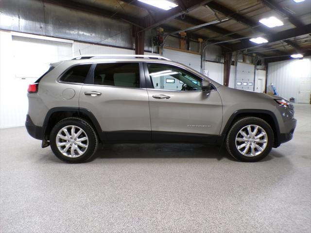 used 2016 Jeep Cherokee car, priced at $14,995