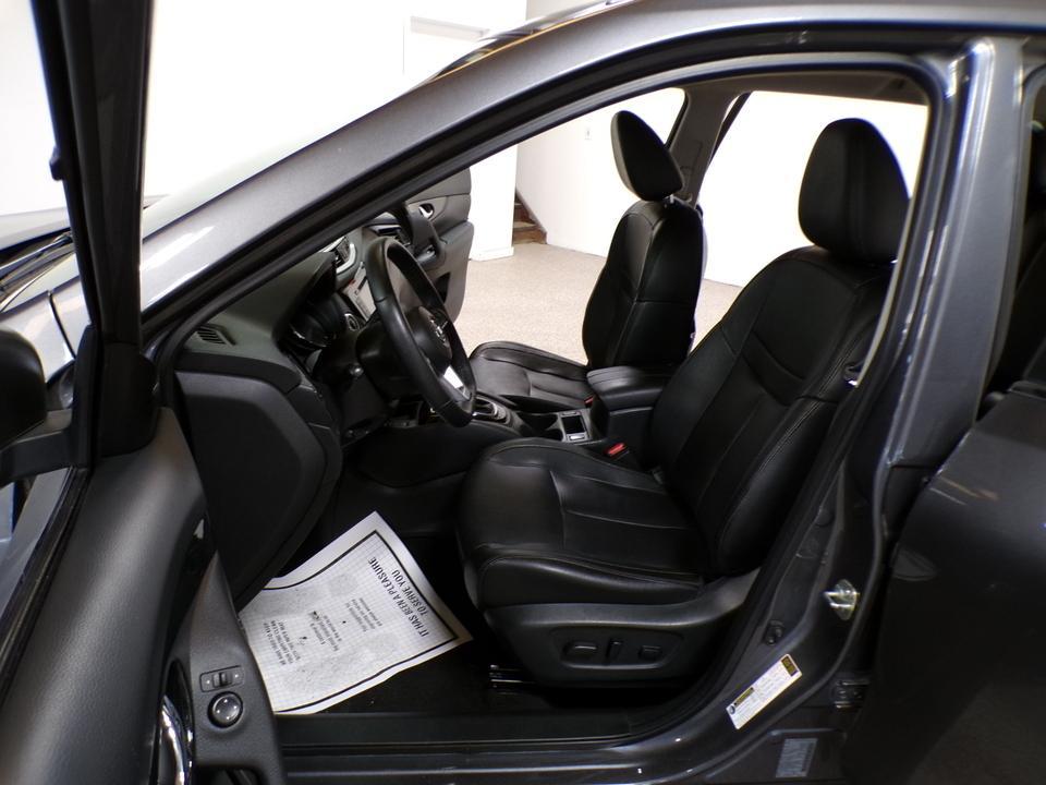 used 2019 Nissan Rogue car, priced at $12,995