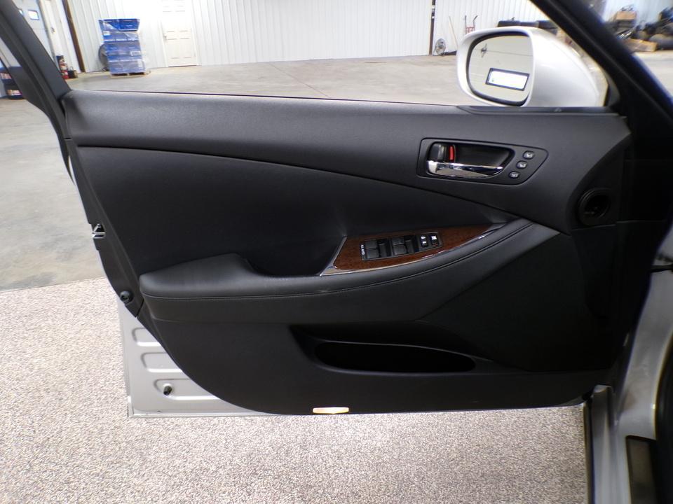 used 2010 Lexus ES 350 car, priced at $10,995