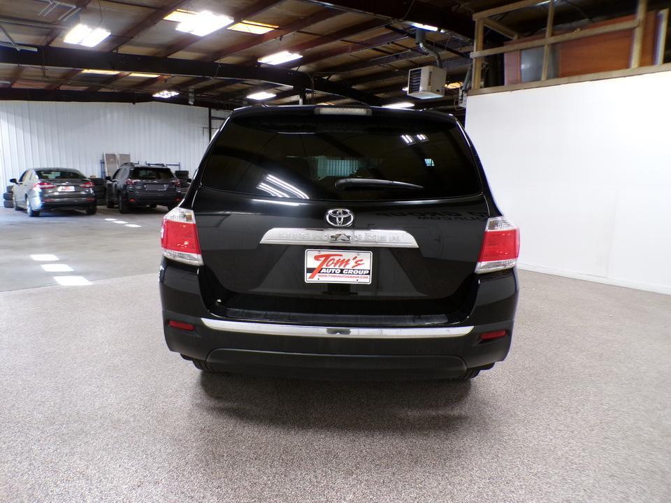 used 2013 Toyota Highlander car, priced at $7,995