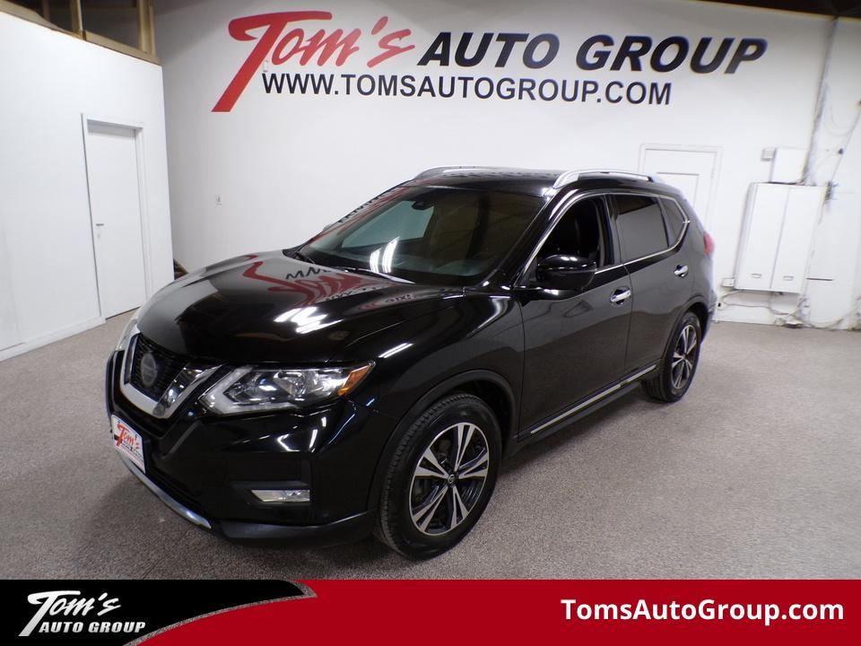 used 2018 Nissan Rogue car, priced at $10,995
