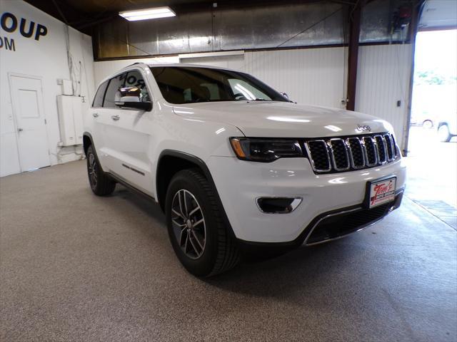 used 2017 Jeep Grand Cherokee car, priced at $14,995