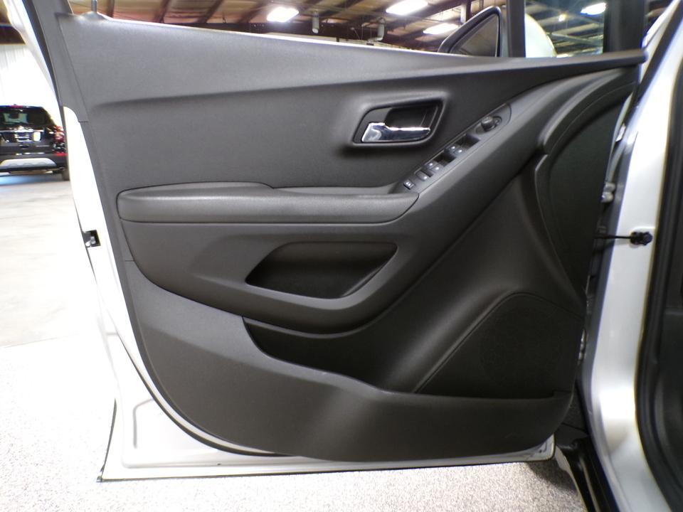 used 2018 Chevrolet Trax car, priced at $10,995