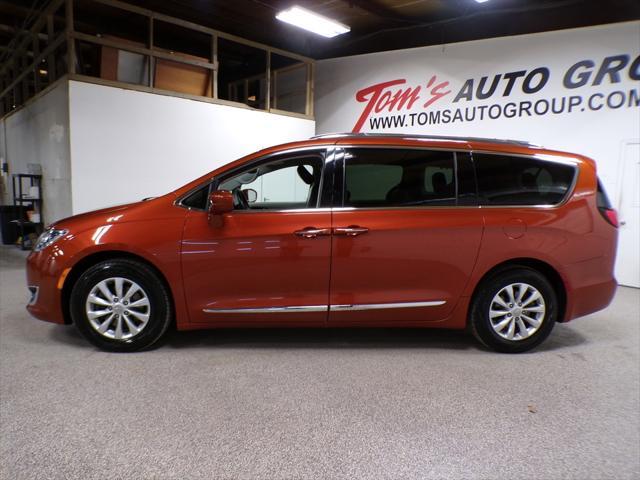 used 2018 Chrysler Pacifica car, priced at $16,995